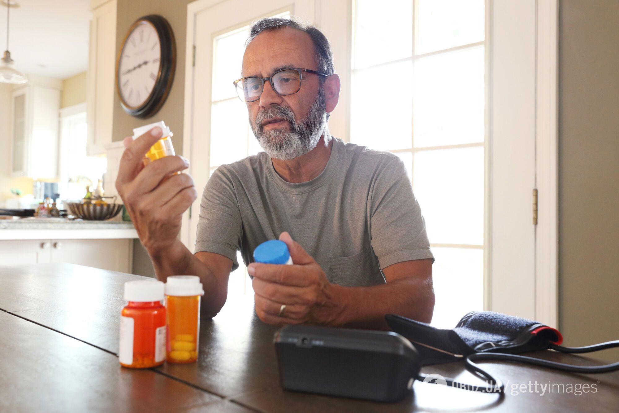 Последствия санкций и атак по НПЗ: в России существенно подскочили цены на лекарства, теперь их хотят продавать поштучно или из мешков