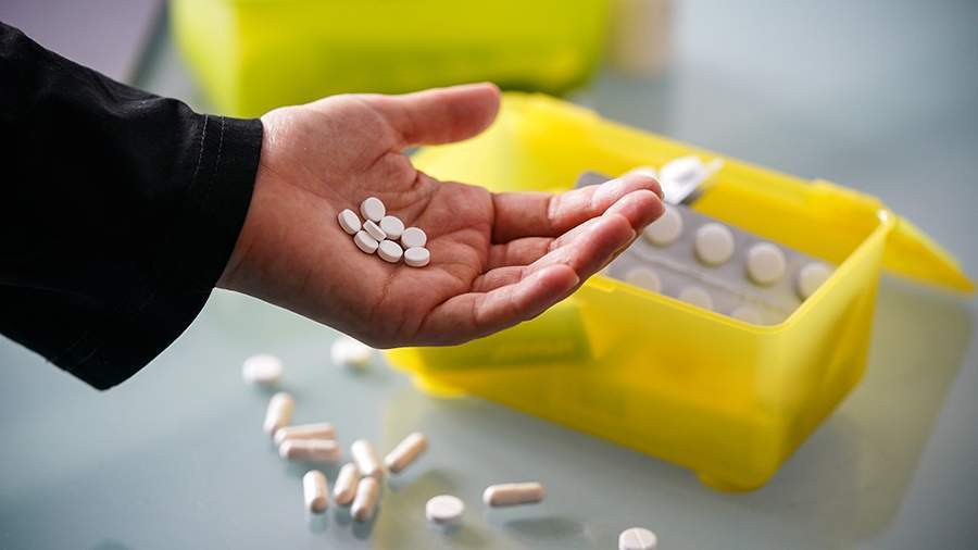 Последствия санкций и атак по НПЗ: в России существенно подскочили цены на лекарства, теперь их хотят продавать поштучно или из мешков