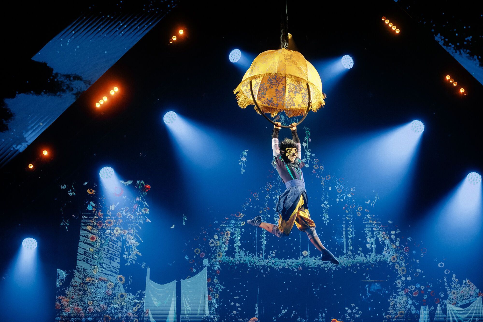 Циркове шоу зі саундтреком від Monatik відправилося у всеукраїнський тур