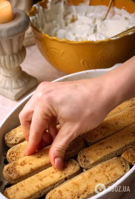 Справжній смак дитинства: як приготувати тірамісу з горіхами та чорносливом