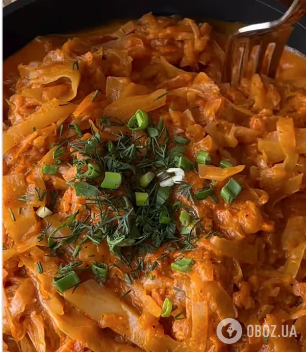 Тушкована капуста з оригінальним інгредієнтом: ділимося найпростішим рецептом