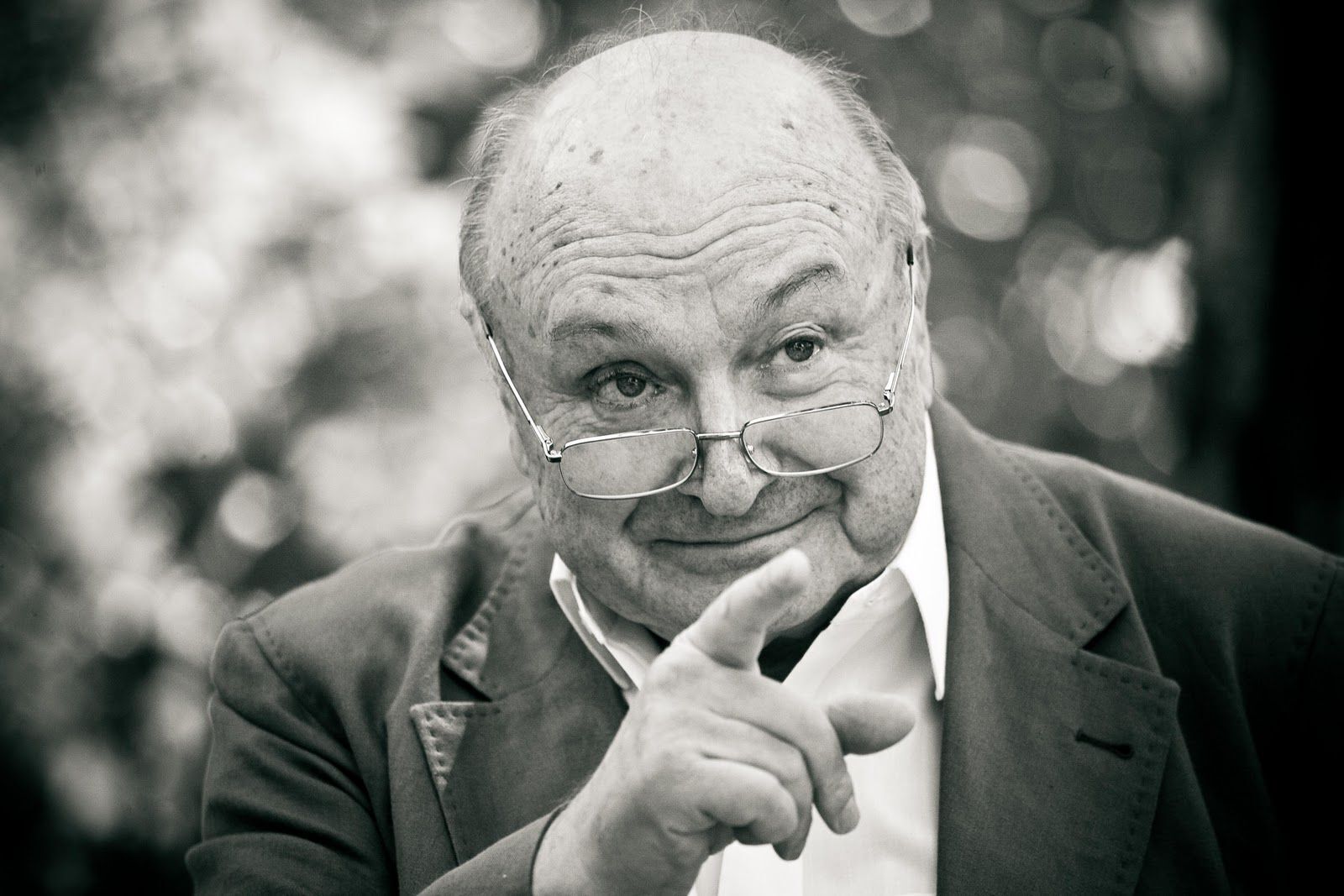 Ненавидів Росію, але похований у Москві: який вигляд має могила Жванецького та про що він говорив із Зеленським незадовго до смерті