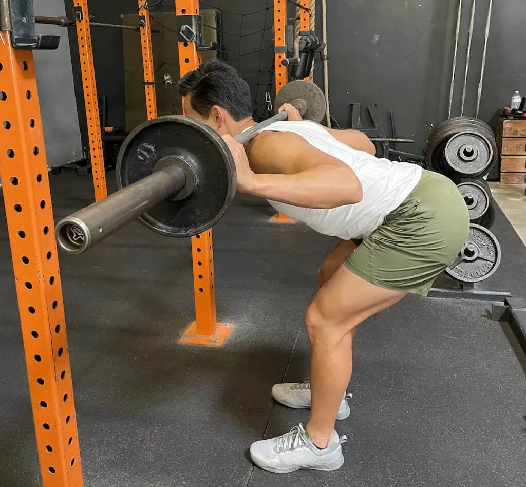 4 популярных упражнения, которые могут вредить вашей спине