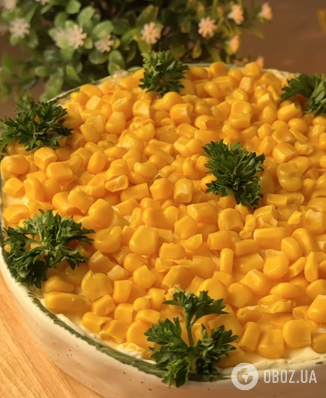 Салат "Крабова хмаринка" для святкового столу: рецепт страви за 10 хвилин