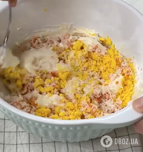 Фаршировані яйця зі смачною начинкою для великоднього столу: ділимося рецептом бюджетної закуски