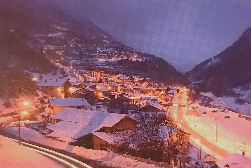 Где бюджетно покататься на лыжах этой зимой: лучшие направления