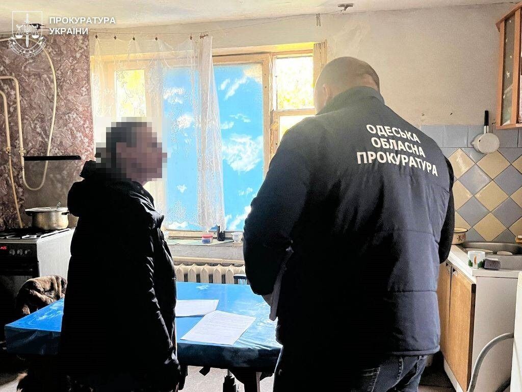 На тілі були синці: в Одесі бабуся побила тримісячного онука, справою зайнялася поліція