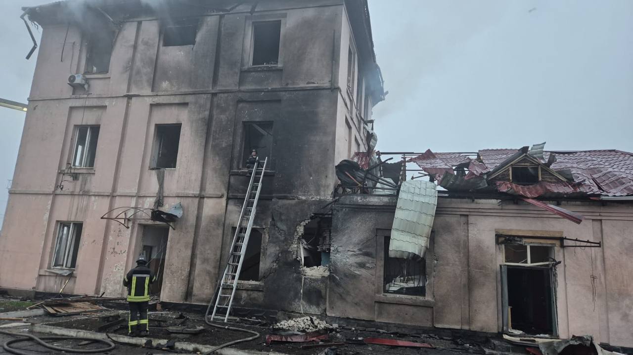 Інфраструктура, що постраждала від обстрілу