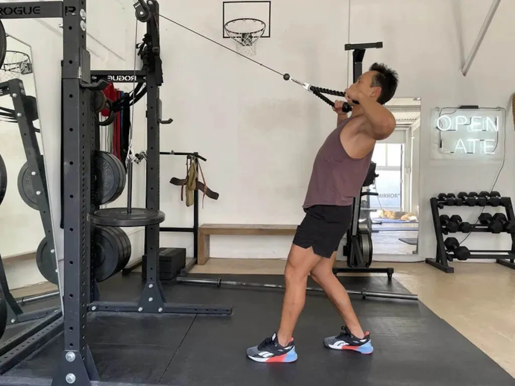 Тренування після 40: дві популярні вправи, які краще викреслити з програми