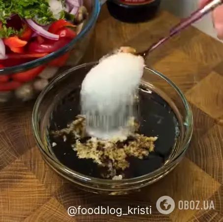 Як смачно замаринувати печериці з болгарським перцем: дуже простий маринад