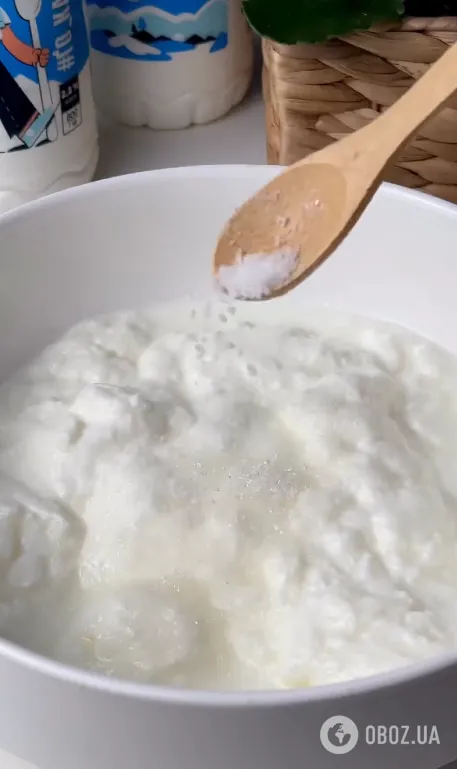 Ліниві пиріжки з яйцем та цибулею: готуються лічені хвилини