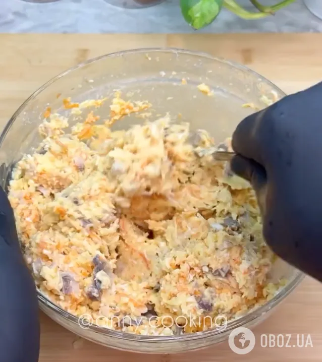 Смачна закуска "Шуба" з буряка та оселедця: ділимося рецептом ефектної страви