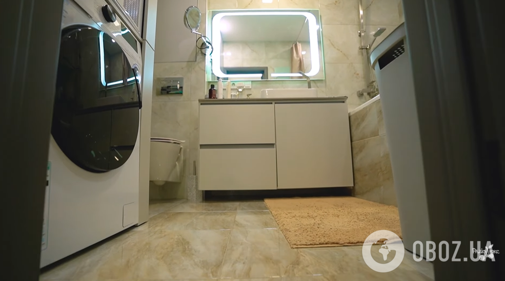 Квартира-"бункер" с алтарем: звезда "Дизель шоу" провела экскурсию по своему жилью, которое хочет продать. Фото