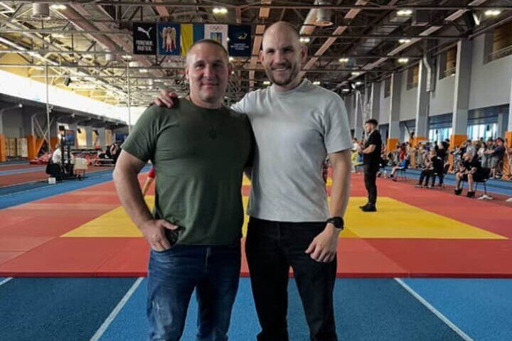 До сих пор находится в ТЦК: появились новые данные о судьбе мужчины из кортежа Джоли, которого задержали на Николаевщине