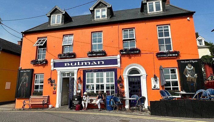 Рай для гурманов: потрясающий город в Ирландии удивит яркими домами и историческими пабами