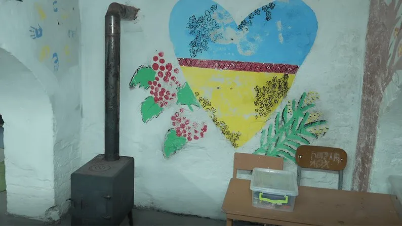 На Буковині знайшли школу, де в 4 класі навчається всього одна дитина. Фото, відео