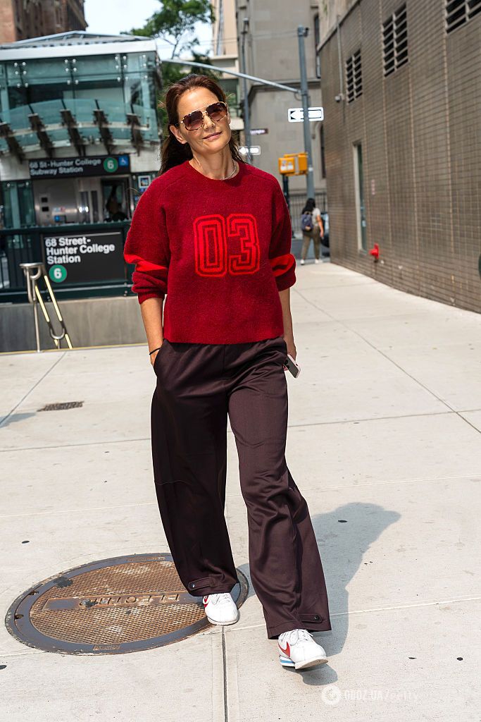 Кроссовки из 70-х станут главным трендом сезона: как они выглядят