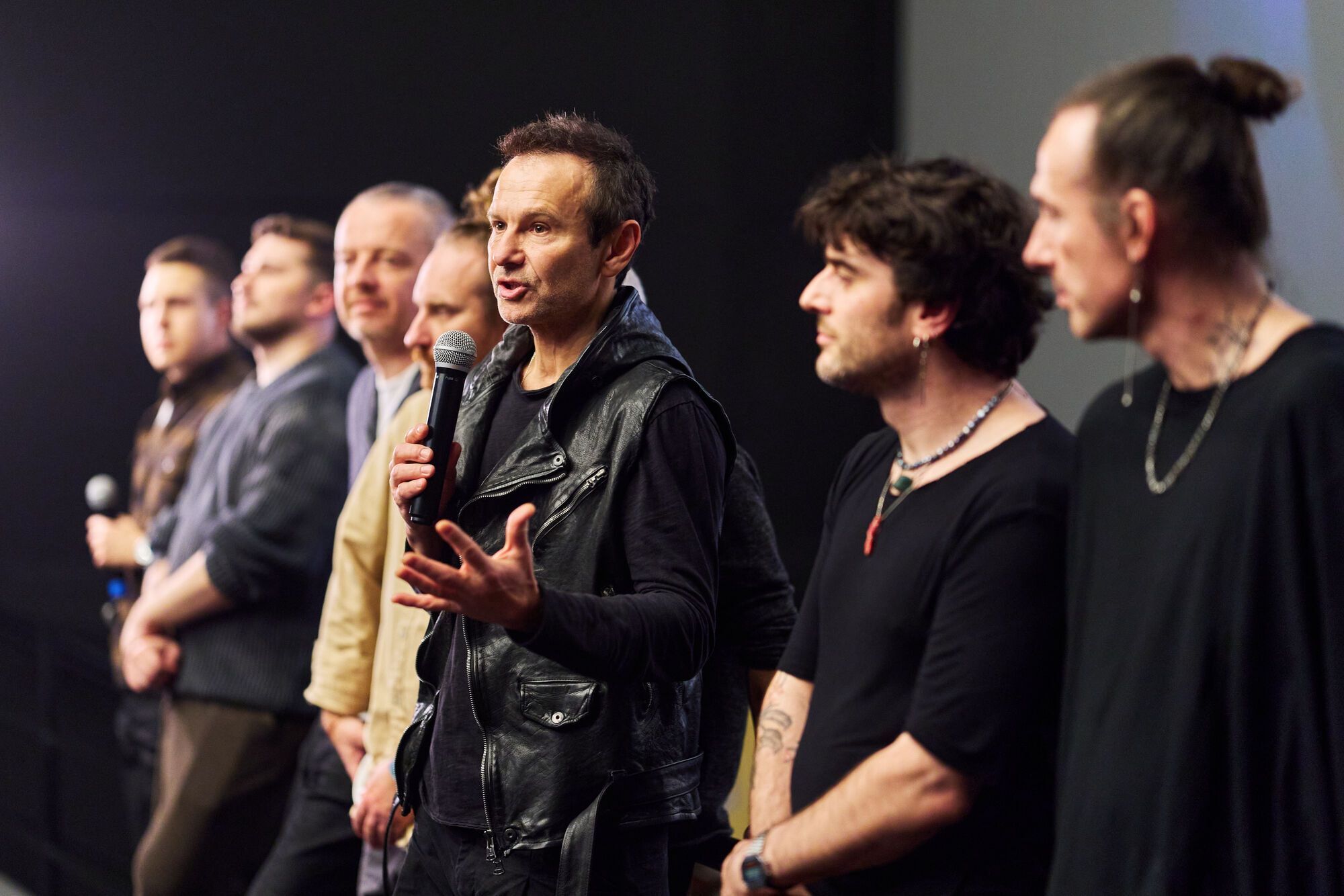 "Ми витратили більше 10 млн". Юрій Поворозник – про закулісся зйомок фільму "Океану Ельзи", мрії про кіно з Іриною Білик і переживання Вакарчука