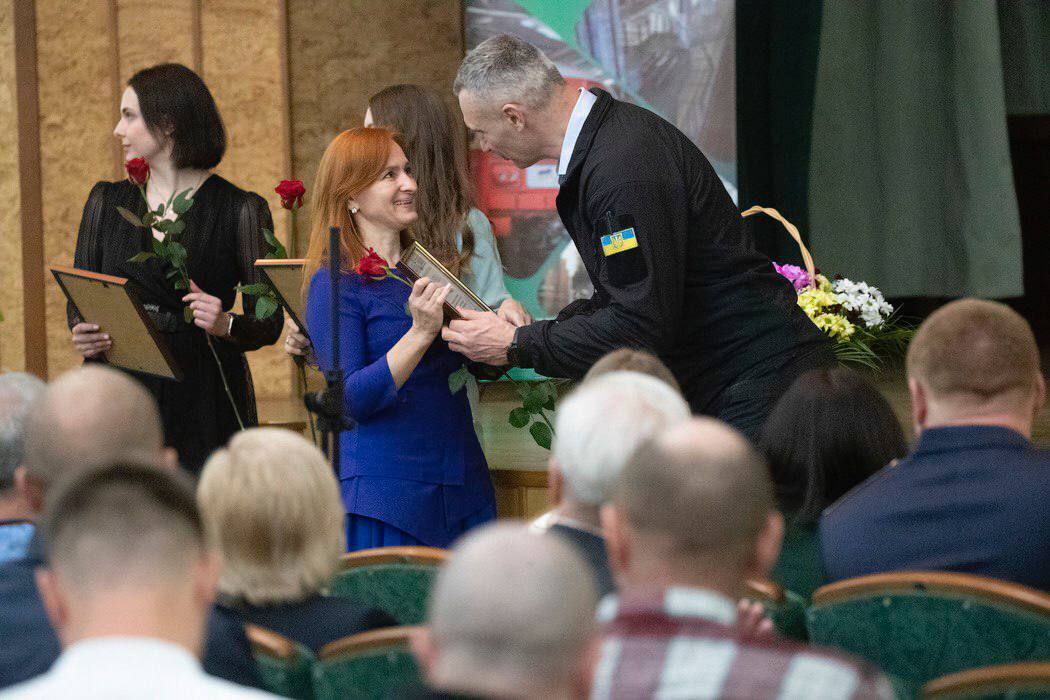 "65 років професійності та злагодженості": Кличко нагородив працівників метро Києва