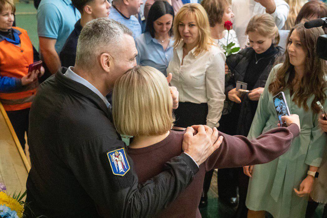 "65 років професійності та злагодженості": Кличко нагородив працівників метро Києва