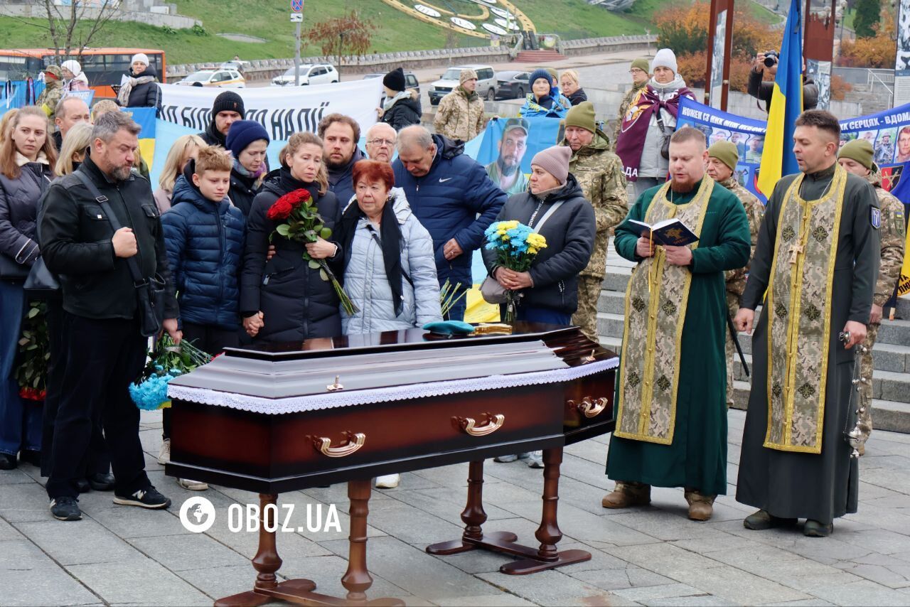 В Киеве попрощались с военным Владимиром Святненко, который погиб в результате ракетной атаки РФ. Фото