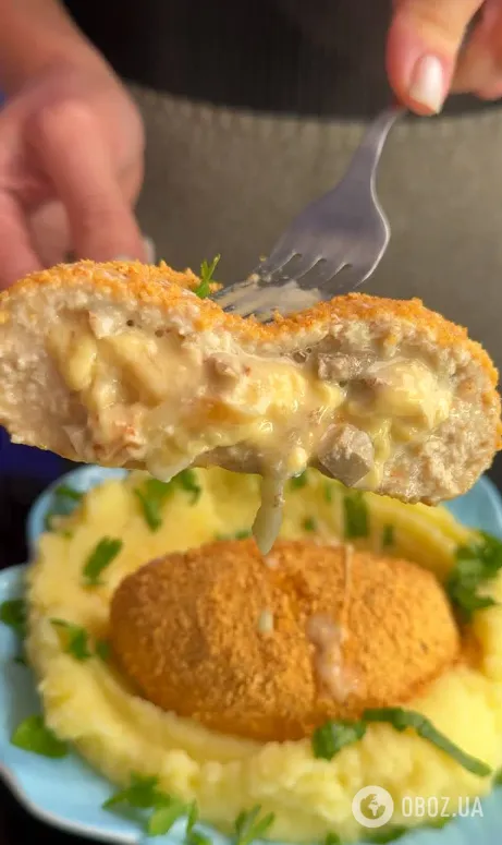 Куриные бомбочки с грибами и сыром: приготовьте вместо привычных котлет на обед