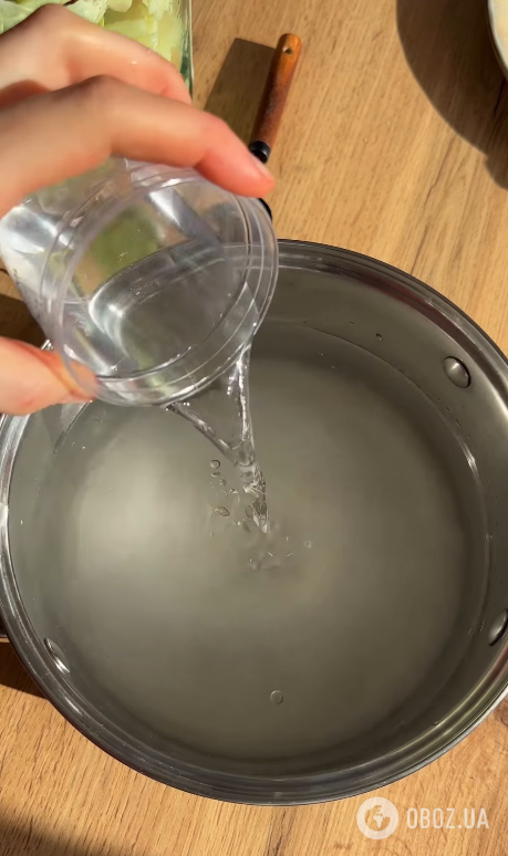 Найсмачніша капуста "Пелюстка", яка може довго зберігатись: додайте багато часнику