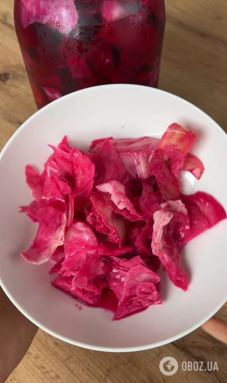 Найсмачніша капуста "Пелюстка", яка може довго зберігатись: додайте багато часнику