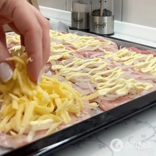 Соковите м'ясо по-французьки: рецепт смачної страви для святкового столу