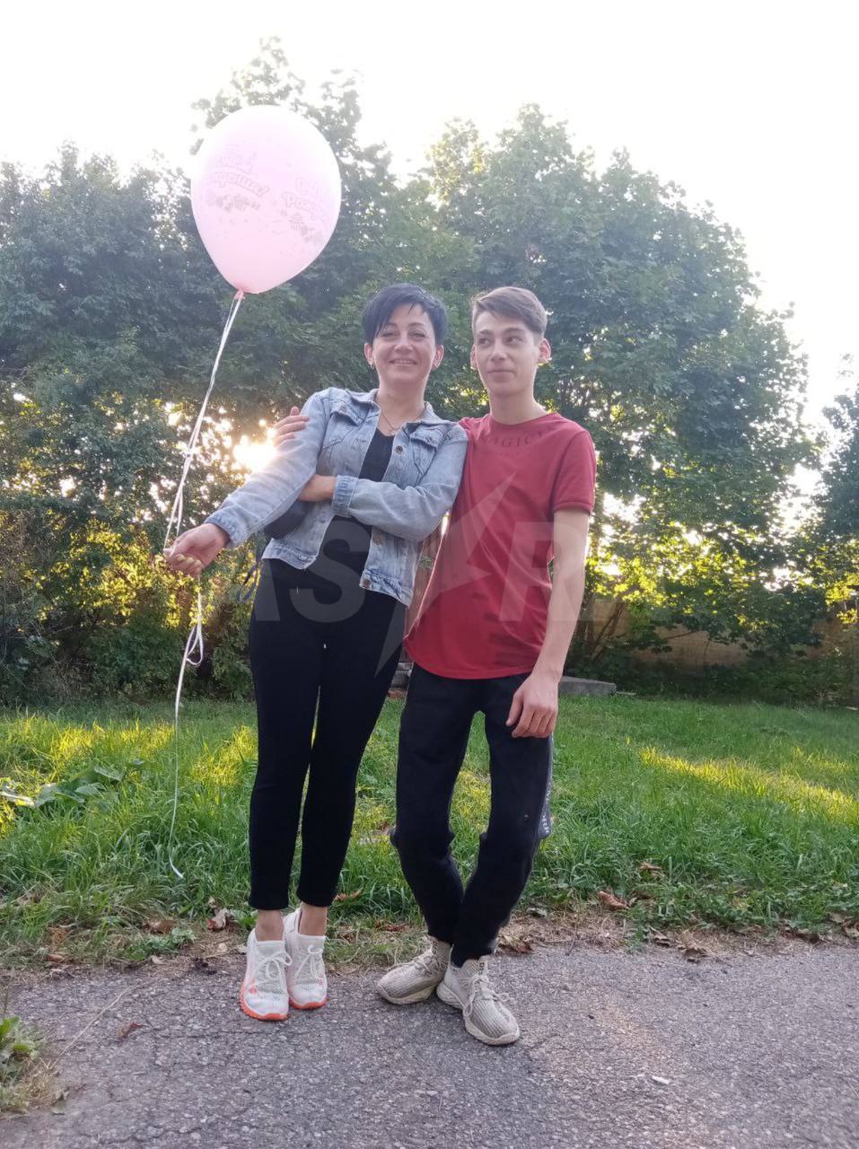 "Били, душили і кинули тіло біля сміттєвих баків": у Росії двоє зеків, помилуваних за участь у "СВО", до смерті закатували 22-річного хлопця