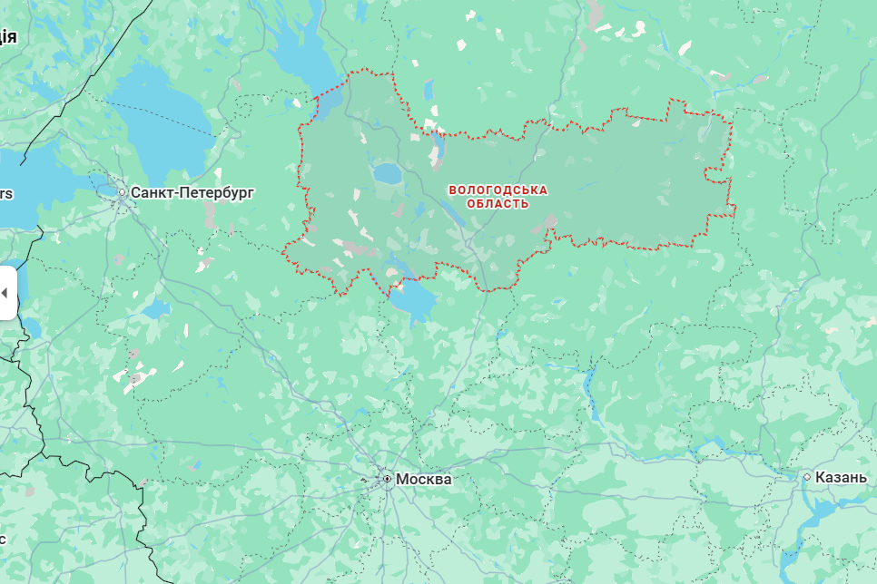 В трех регионах РФ ночью раздавались взрывы: есть прилеты на НПЗ и проблемы со светом. Видео