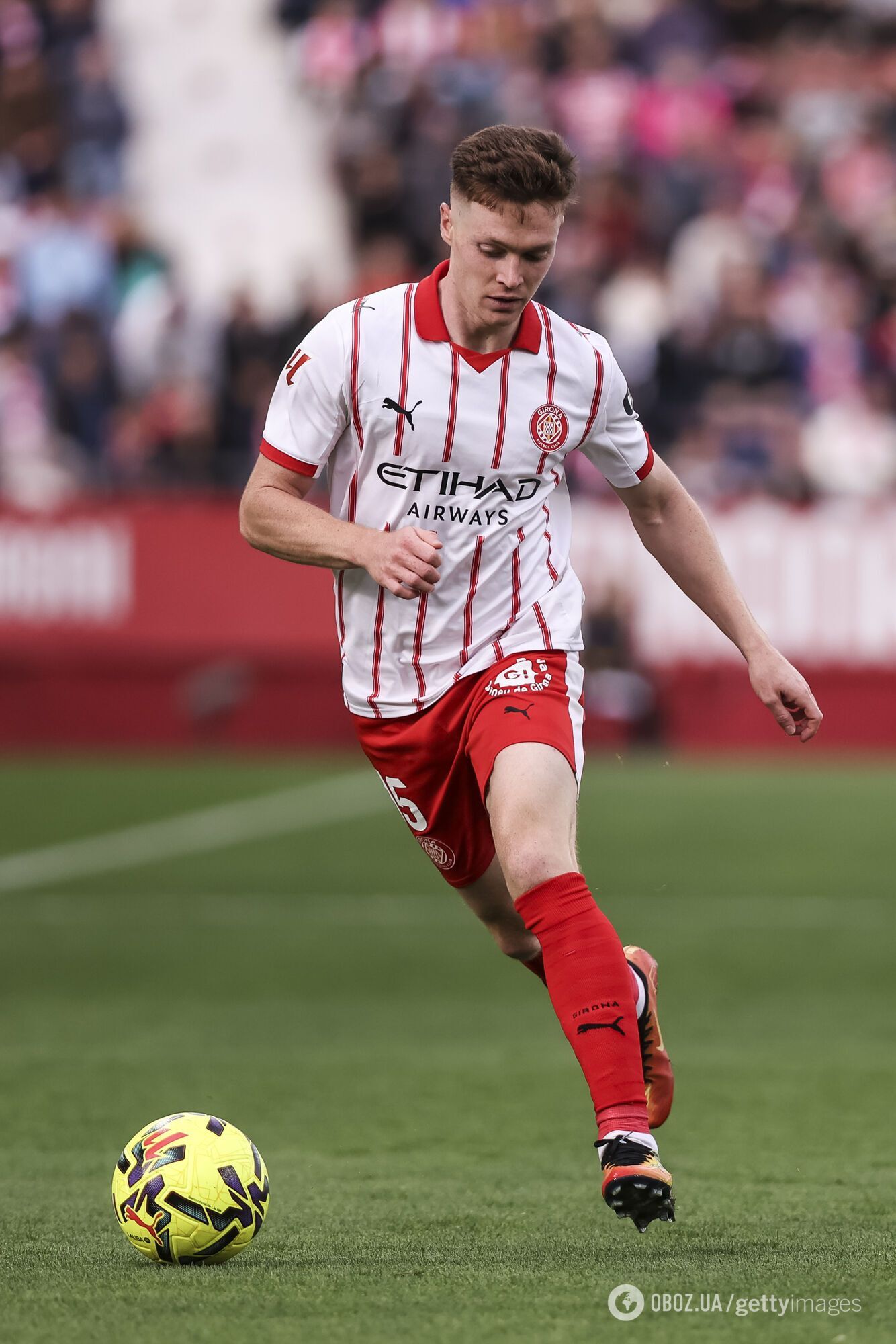 Стадіон в Іспанії влаштував стоячі овації футболісту збірної України, скандуючи його прізвище. Відео