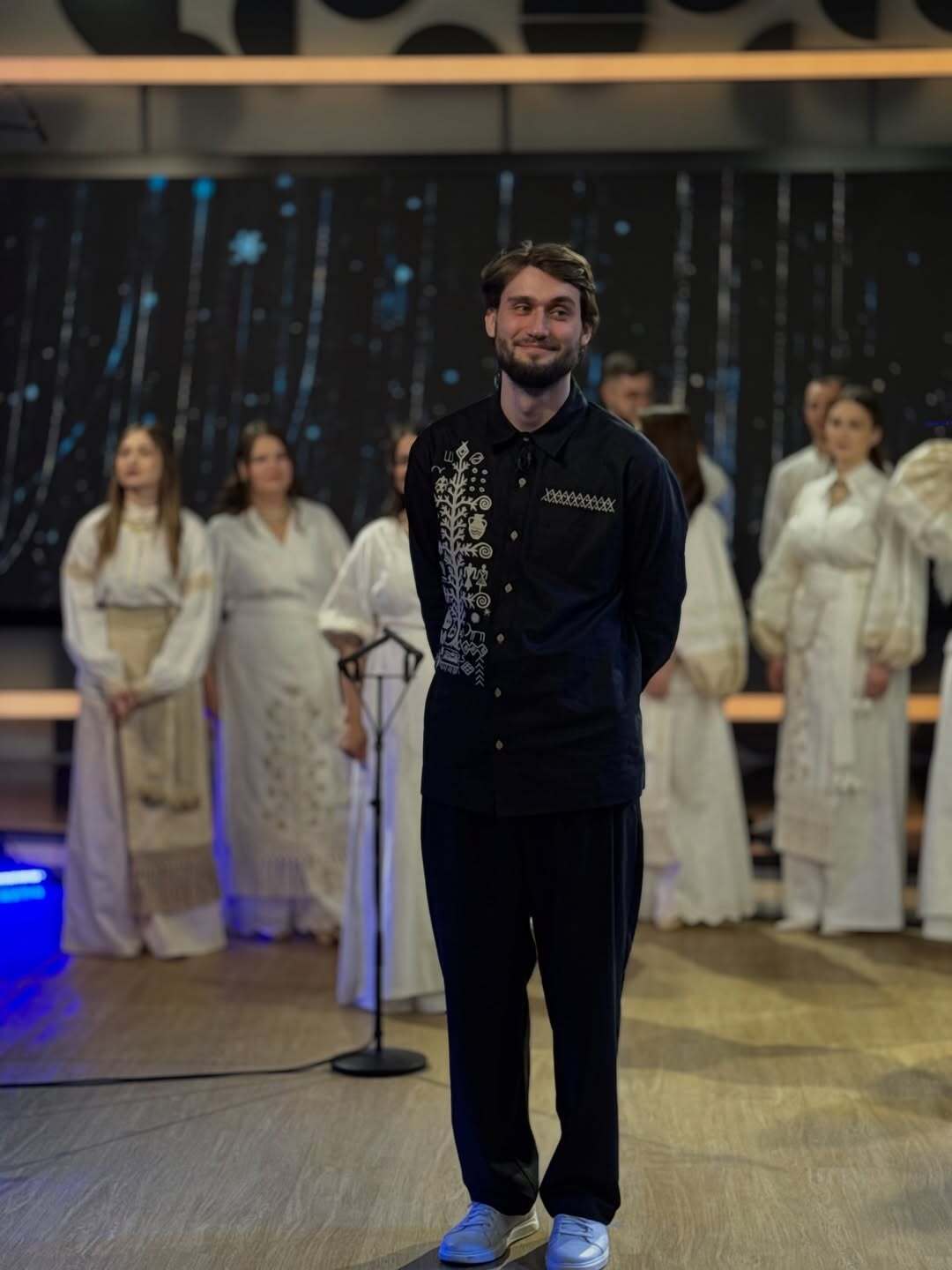 Зірка хору "Гомін" Вадим Яценко отримав звання Заслуженого артиста України: кого ще було відзначено нагородами