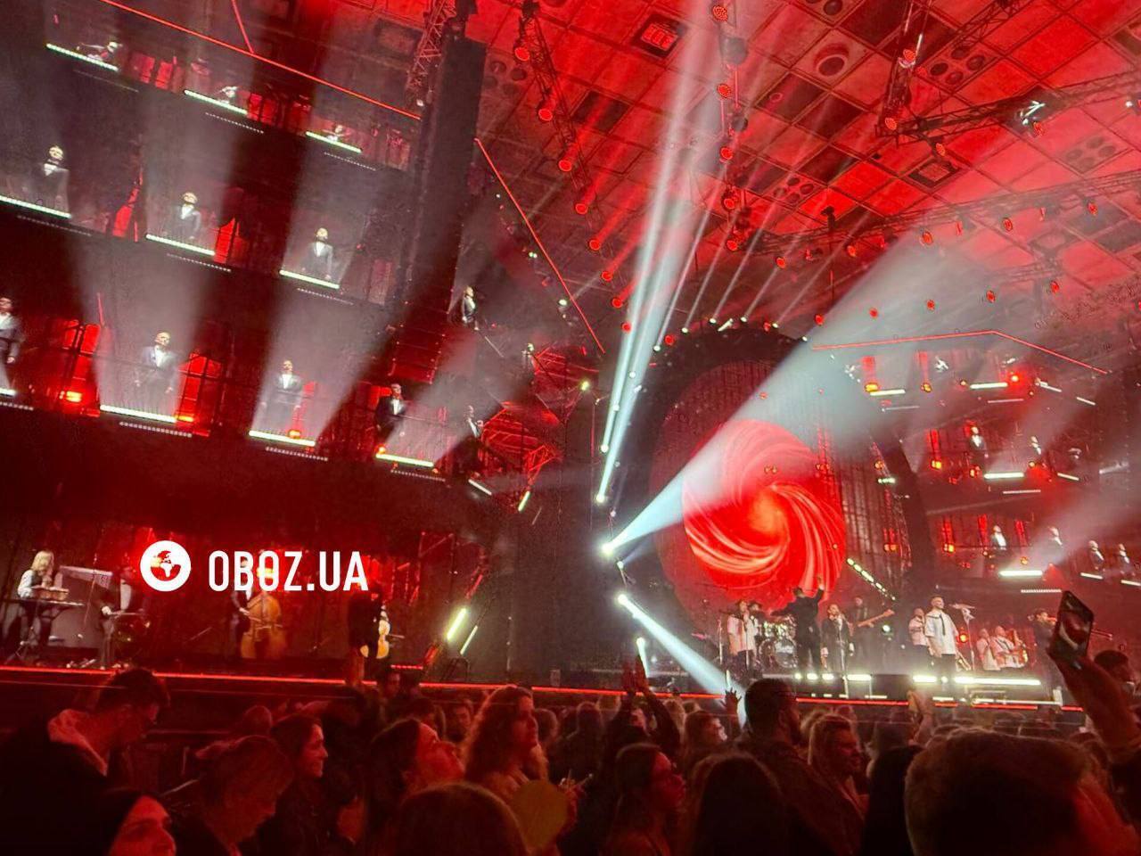 Новые песни и опасные трюки: Пивоваров грандиозно открыл рекордный марафон концертов во "Дворце Спорта" и сделал сюрприз фанатам. Фото и видео