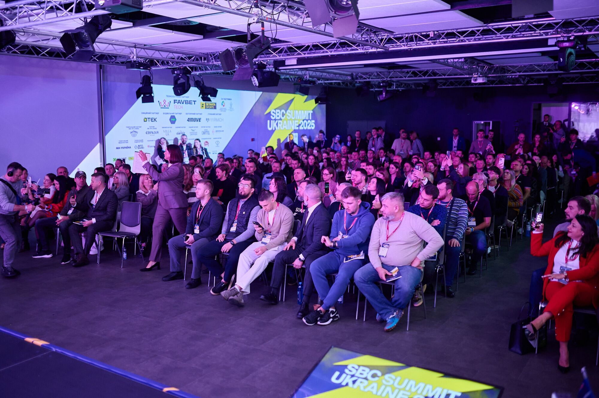 "Вопрос национальной безопасности": как в Киеве прошел SBC Summit Ukraine, где выступали Бидный, Гутцайт, Левченко и Костюк