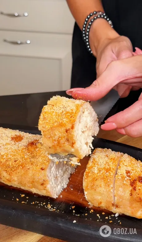 Що приготувати з фаршу замість котлет: рецепт ситного рулету