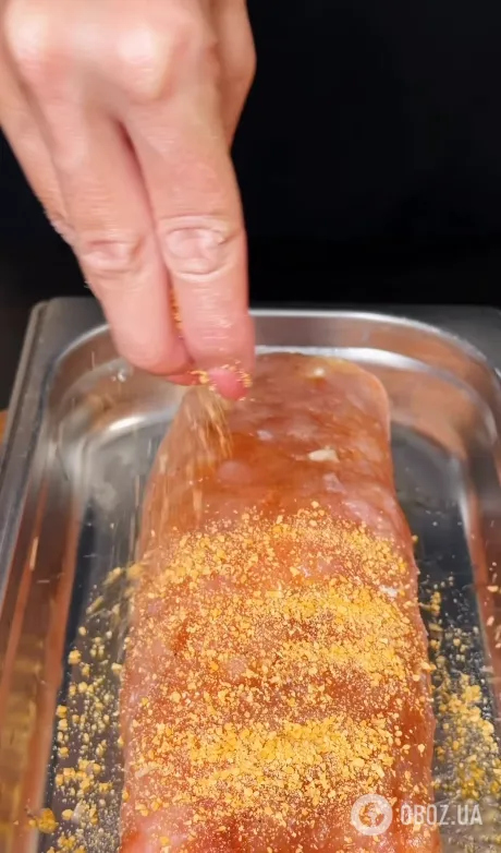 Що приготувати з фаршу замість котлет: рецепт ситного рулету