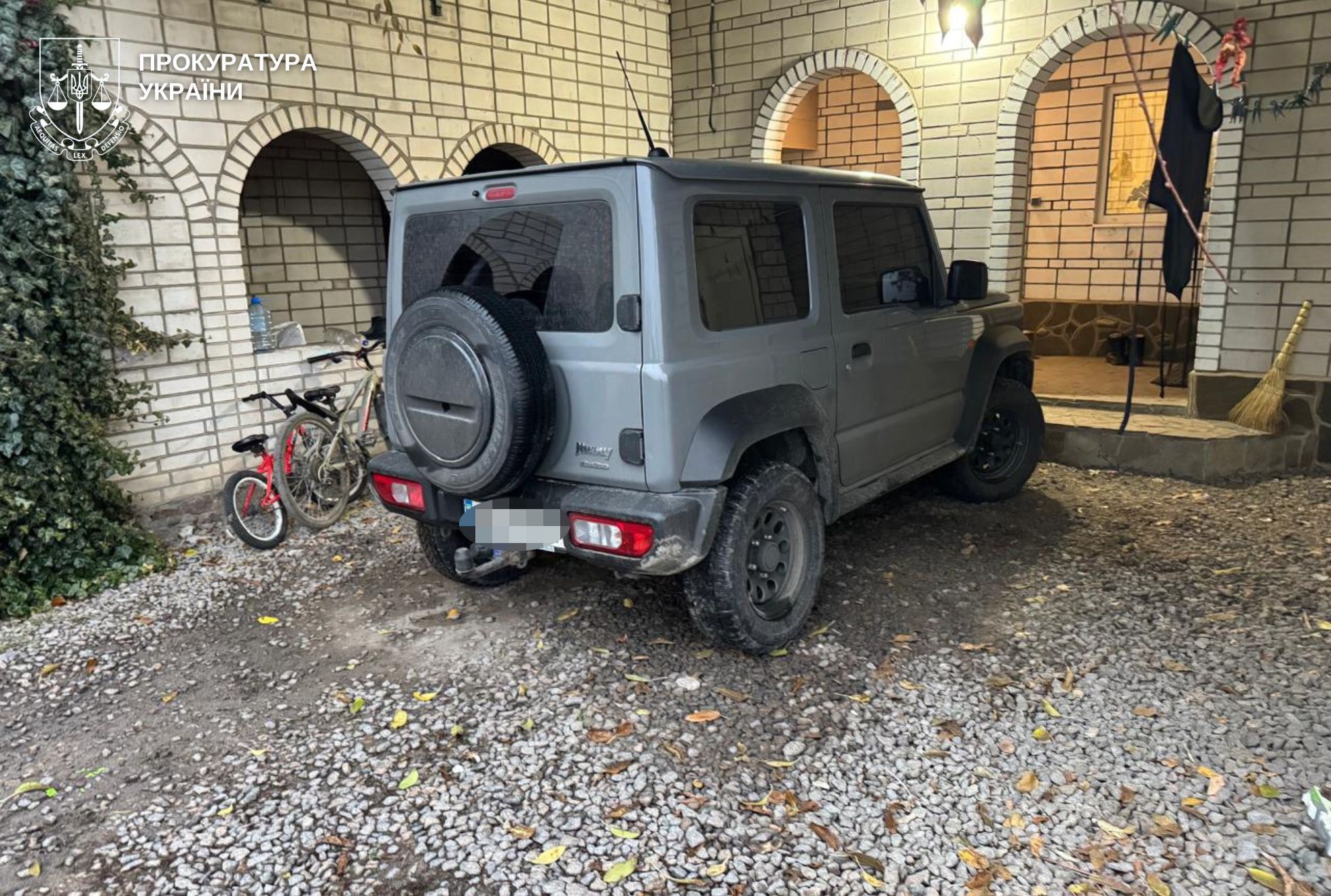 В Винницкой области 49-летний депутат "купил" себе 18-летнюю жену ради отсрочки от мобилизации. Фото