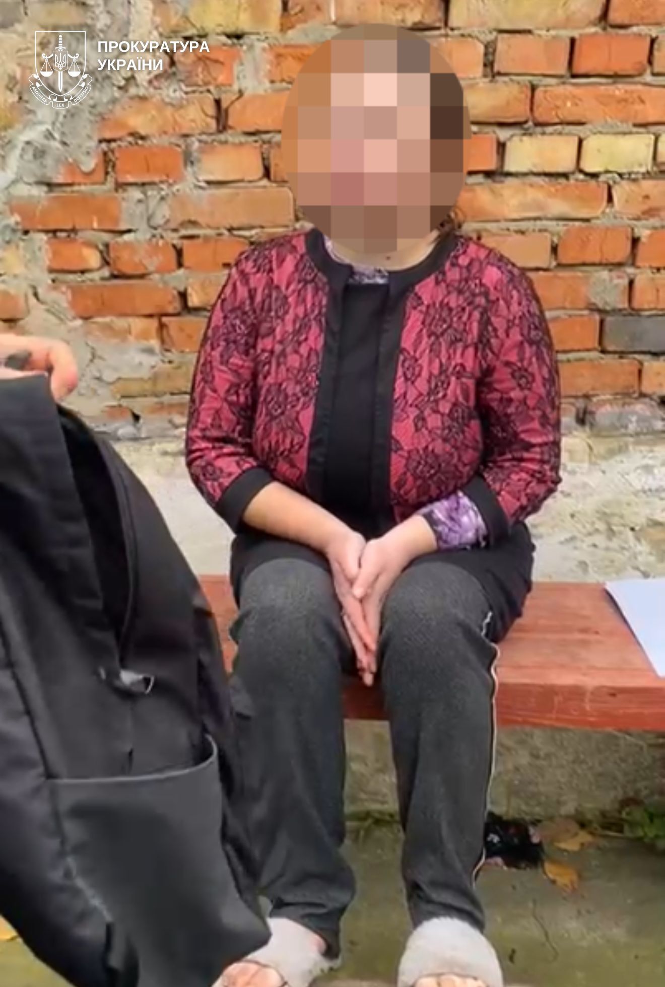 В Винницкой области 49-летний депутат "купил" себе 18-летнюю жену ради отсрочки от мобилизации. Фото