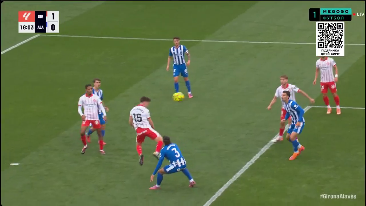 Стадіон в Іспанії влаштував стоячі овації футболісту збірної України, скандуючи його прізвище. Відео