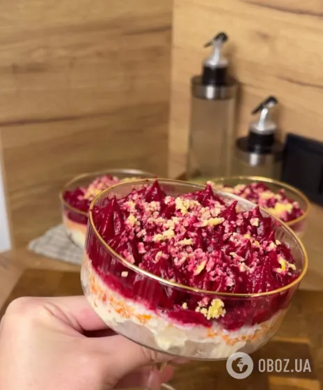 Лінива "Шуба" за 20 хвилин: як приготувати звичну страву по-новому на свята