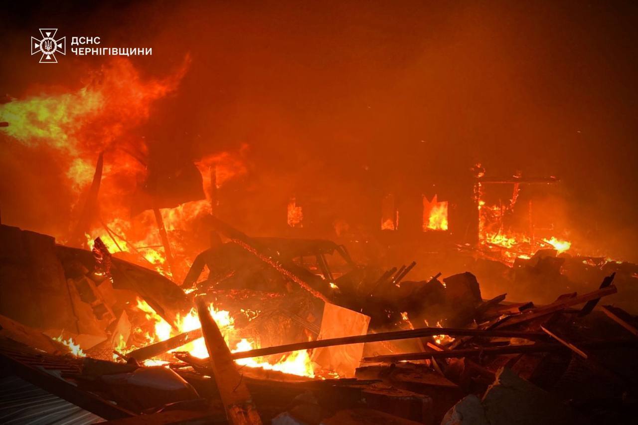 Силы ПВО ночью обезвредили 63 из 89 вражеских дронов: зафиксированы прилеты на девяти локациях