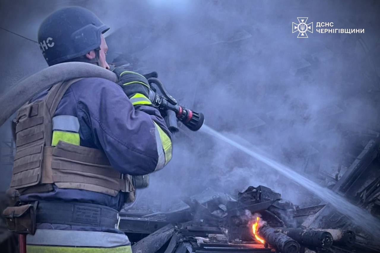 Силы ПВО ночью обезвредили 63 из 89 вражеских дронов: зафиксированы прилеты на девяти локациях