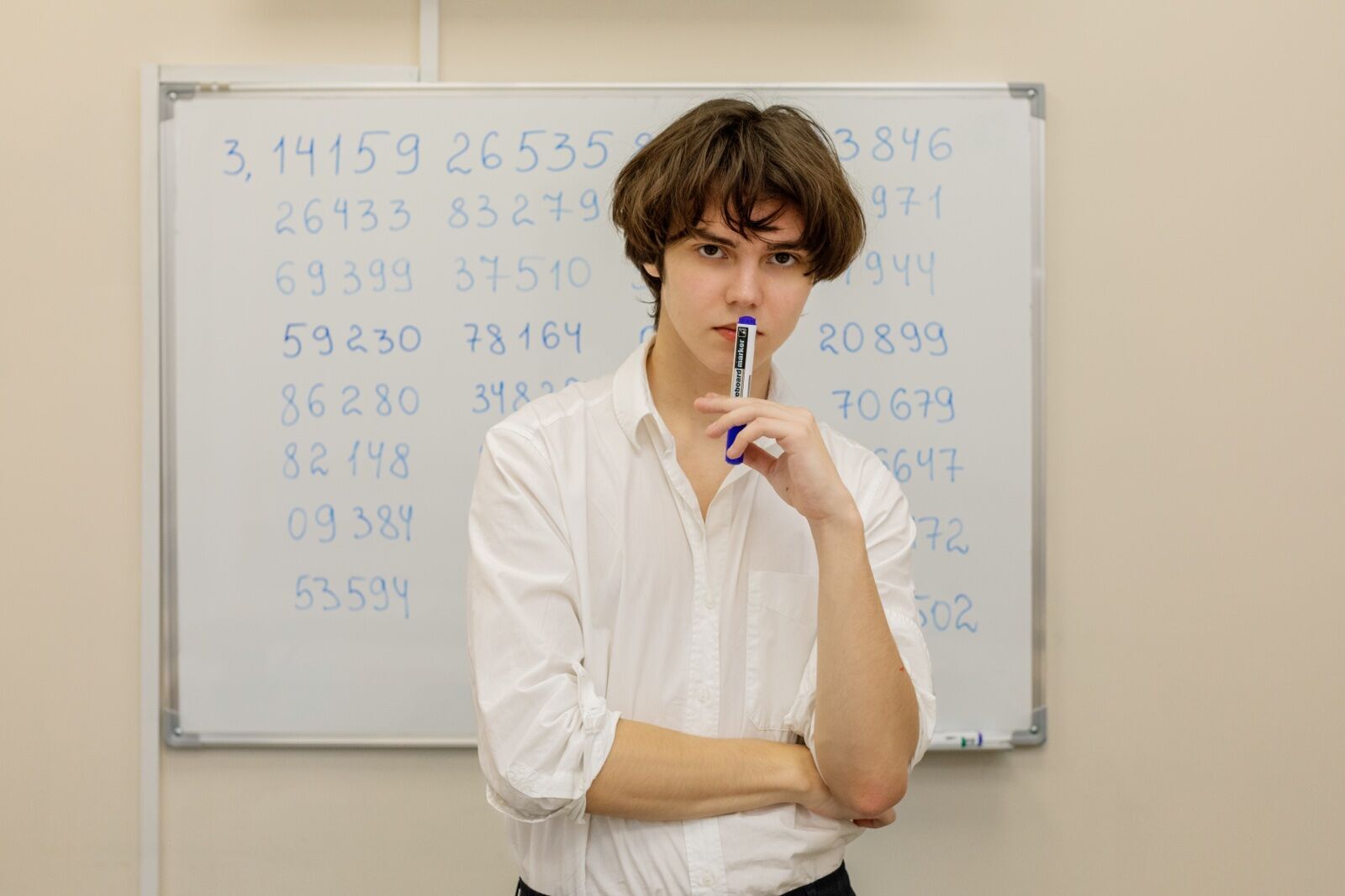 Школяр із Києва назвав напам’ять 300 знаків числа пі та встановив рекорд України: в чому секрет 16-річного хлопця