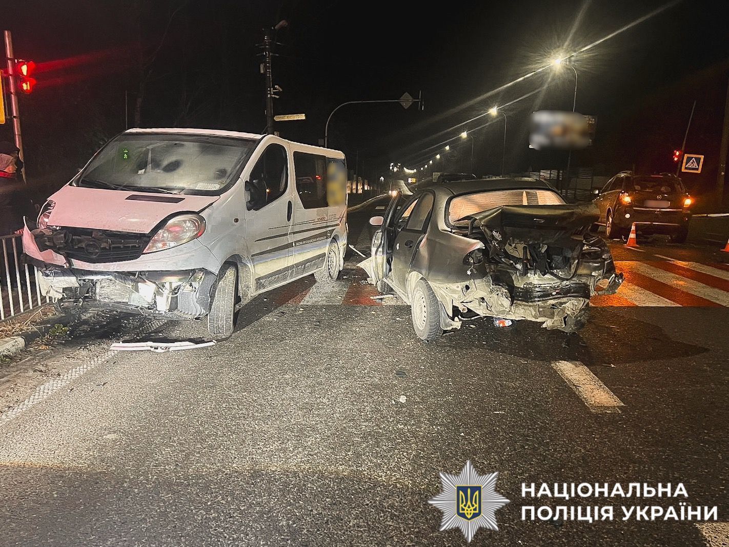 На Киевщине пьяный водитель устроил массовое ДТП: среди пострадавших – 3-летний ребенок. Подробности и фото