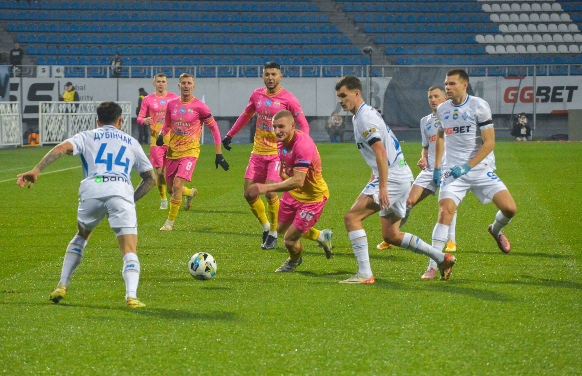 "Динамо" в матчі з останньою командою чемпіонату зазнало 4-ї поразки поспіль в УПЛ