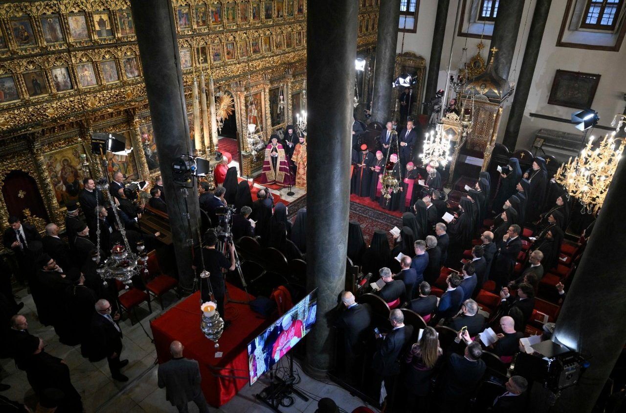 Историческое событие: Папа Лев XIV и Вселенский патриарх Варфоломей I подписали совместную декларацию. Фото