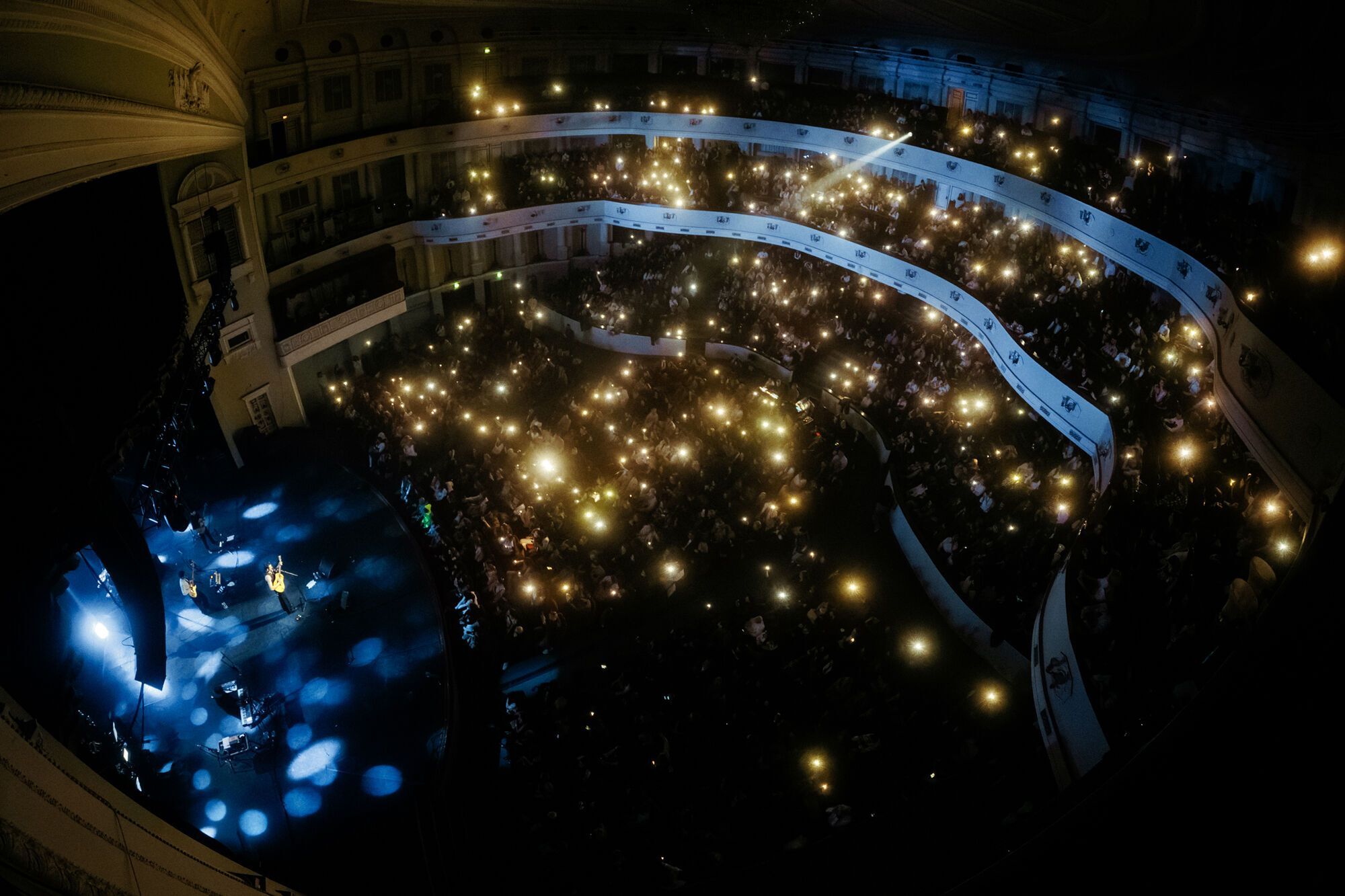 Любовь без границ: группа KADNAY пригласила на самое большое свидание во Дворце спорта