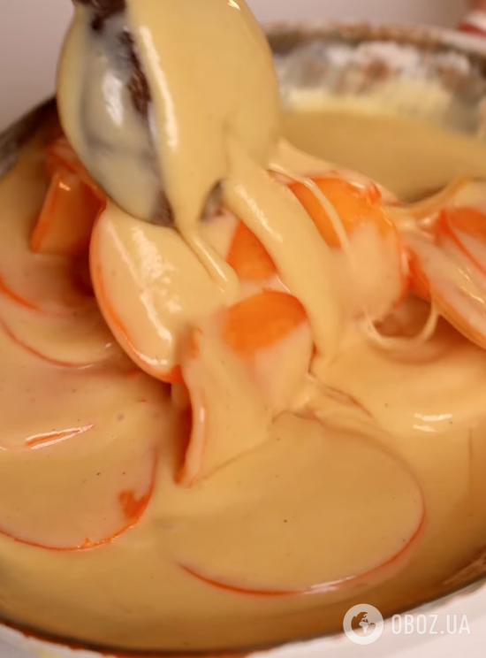 Смачніше за будь-який торт: ароматний пиріг із хурмою до чаю