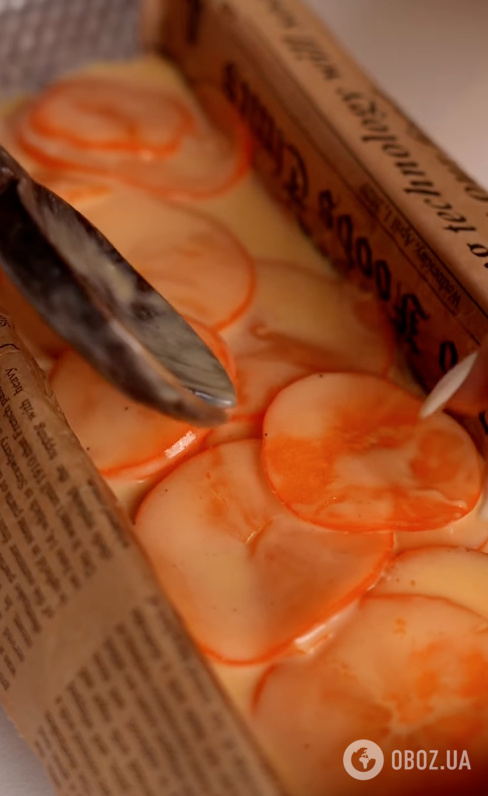 Смачніше за будь-який торт: ароматний пиріг із хурмою до чаю